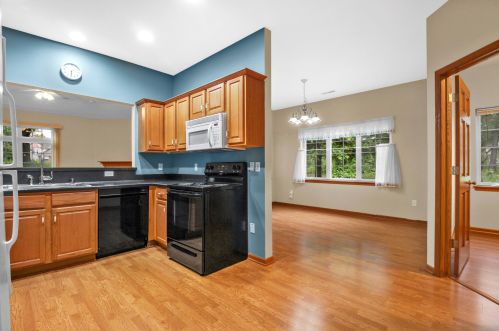 5353 Butterfield Way, Milwaukee WI  53221-3249 exterior