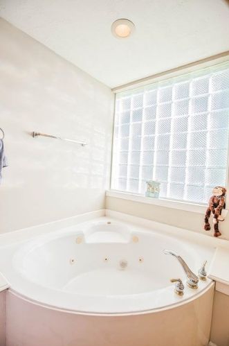 22997 Ridgemoor Est Ct, Conroe TX exterior