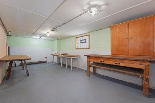 6130 Moody Ave, Chicago IL 60638-3545 exterior