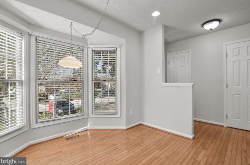 7977 Brightmeadow Ct, Ellicott MD 21043-7937 exterior