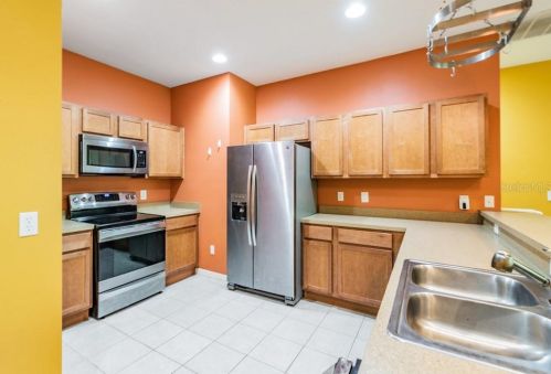 8321 King Blossom Ct, Tampa FL  33615-3244 exterior