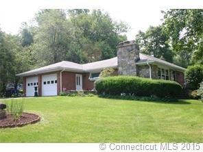 9 Dorothy Dr, Torrington, CT 06790-4210