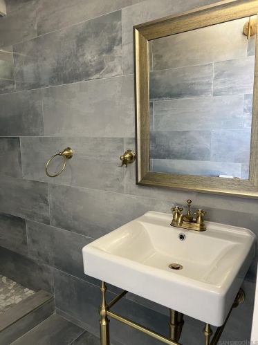 936 Adella Ave, San Diego CA  92118-2621 exterior