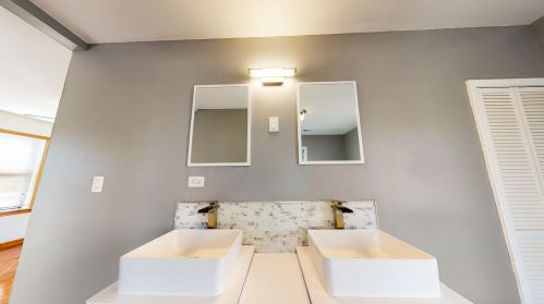 10643 Perry Ave, Chicago IL 60628-3428 exterior