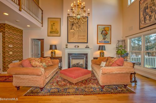 2 October Hill Rd, Lenox, MA