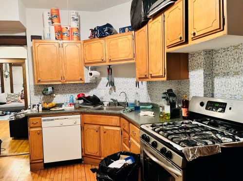 1417 Sunnyside Ave, Chicago IL 60640-5405 exterior