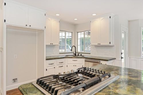 2327 Hartford Ct, Folsom CA 95762-5931 exterior