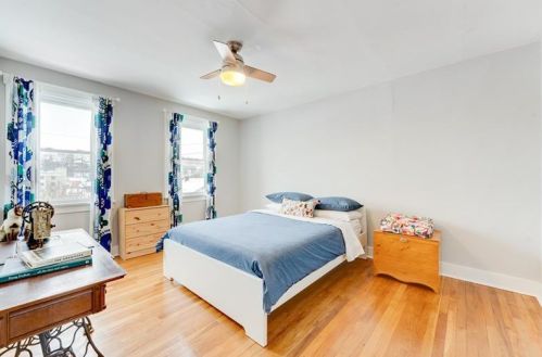 1311 Bellaire Pl, Pittsburgh PA 15226-1829 exterior