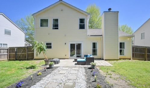 1044 Willow Crst Lndg, Austell GA 30168-5737 exterior