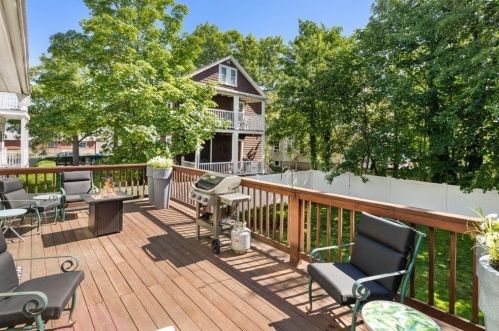 529 Pleasant St, Winthrop MA  02152-2756 exterior