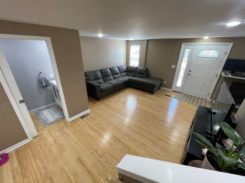 216 Park St, Watervliet MI 49098-9363 exterior