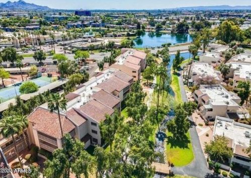 10828 Biltmore Dr, Phoenix AZ  85029-5416 exterior