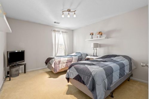 18207 Post Oak Vw Ct, Humble TX 77346-3463 exterior