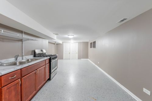 1915 Homan Ave, Chicago IL  60623-2635 exterior