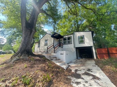 1675 Avon Ave, Atlanta GA  30311-2705 exterior