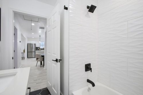 1314 Hartford Ave, Atlanta GA  30310-4225 exterior