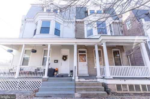 136 Pearl St, Lancaster PA 17603-3233 exterior