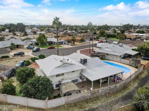 3326 Evans Dr, Phoenix AZ 85032-5575 exterior