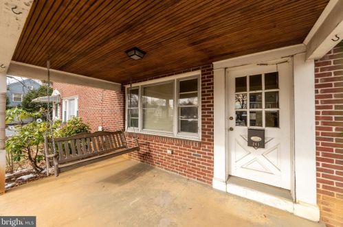 205 Pleasure Rd, Lancaster, PA 17601-4317