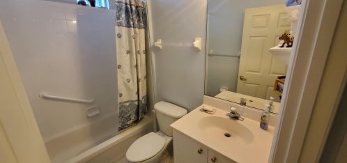 689 Treasure Cv, Fort Pierce FL 34986-3438 exterior