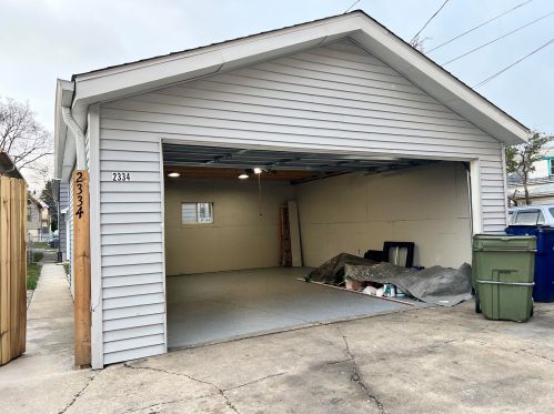 2334 19 St, Milwaukee WI 53215-3006 exterior