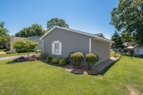 4490 Missaukee Ave, Wyoming MI exterior