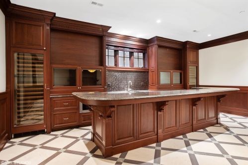 716 Schubert Ave, Chicago IL 60614-1247 exterior