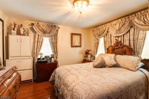 170 Oliver St, Newark NJ 07105-2007 exterior