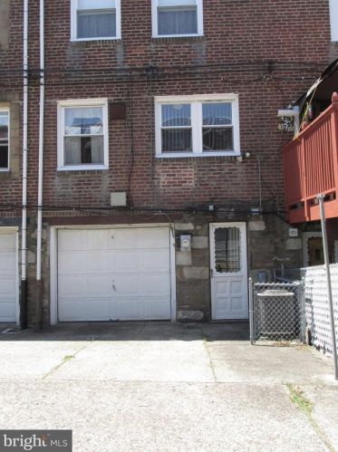 241 Benner St, Philadelphia PA 19149-3435 exterior