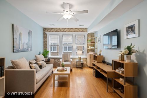 4510 Ashland Ave, Chicago, IL 60640-3249