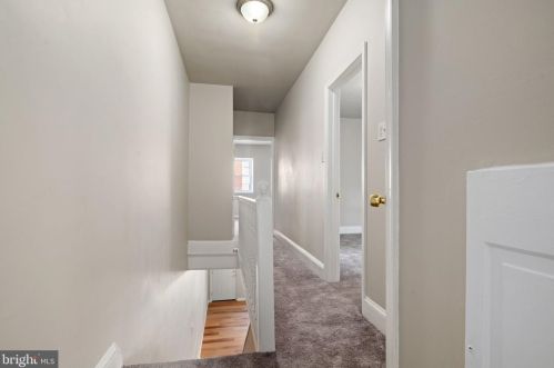 2430 Federal St, Philadelphia PA 19146-3914 exterior