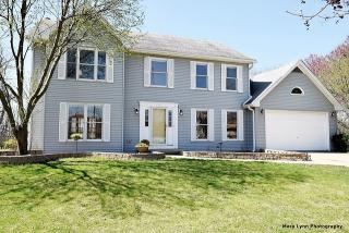 2590 Wyckwood Ct, Aurora, IL 60506-4448