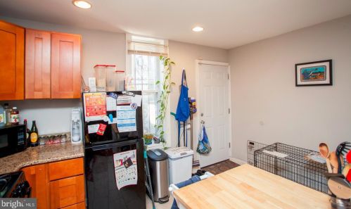 2302 Carlisle St, Philadelphia PA 19132-0040 exterior