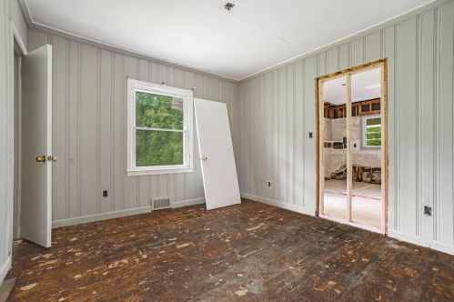 1643 Flintwood Dr, Atlanta GA 30316-4127 exterior