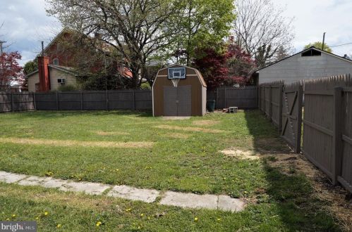 655 Baer Ave, Hanover PA  17331-2706 exterior