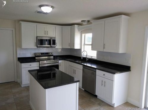 1584 Abacus Ave, Fort Pierce, FL 34953-6612