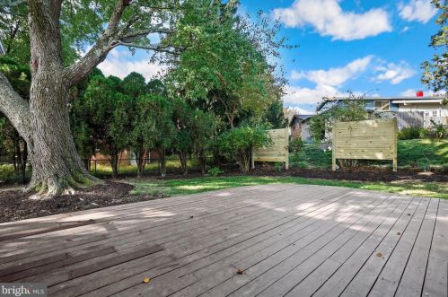 112 Blf Ter, Silver Spring MD 20902-3103 exterior