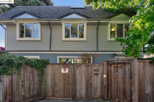 1502 10th St, Berkeley CA 94710-2376 exterior