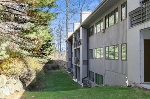 41 Mount Kemble Ave, Morristown NJ 07960-5100 exterior