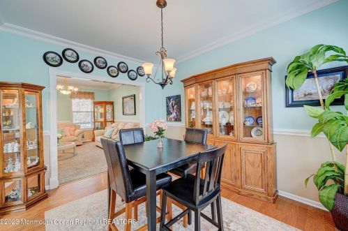 327 Frank Applegate Rd, Jackson Twp NJ  08527-4217 exterior