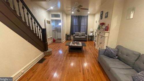 3145 8th St, Philadelphia PA  19133-2023 exterior