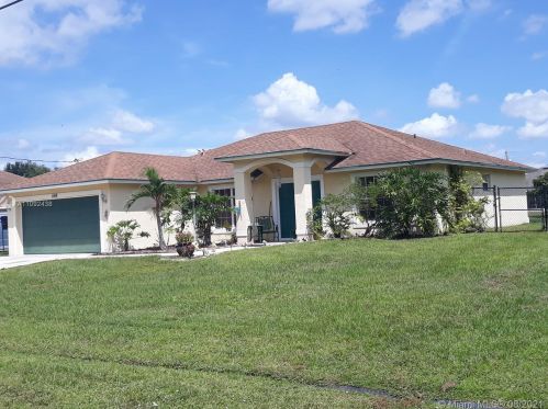1169 Khan Dr, Fort Pierce, FL 34953-7246