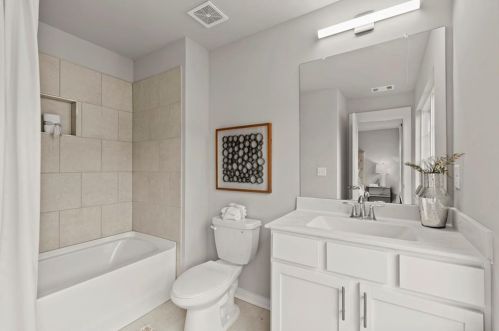 2030 Main St, Atlanta GA  30344-0016 exterior