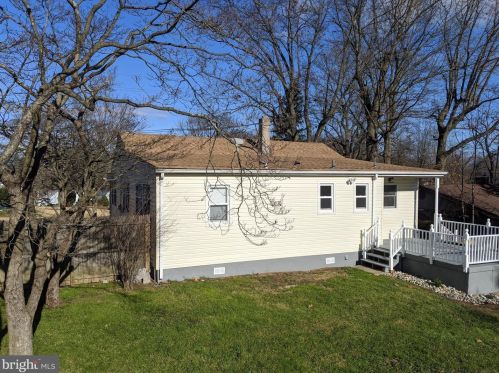 12 Gln Clair Dr, Trenton NJ 08618-1943 exterior