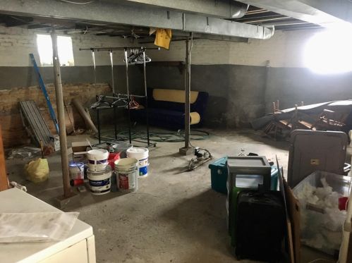 2337 Oakland Ave, Milwaukee WI  53211-4323 exterior