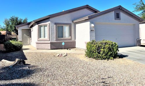 8870 Mountain Spring Dr, Tucson AZ  85747-5659 exterior