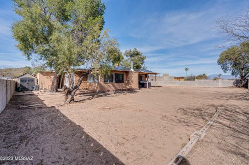 3031 Idaho St, Tucson AZ 85746-1045 exterior