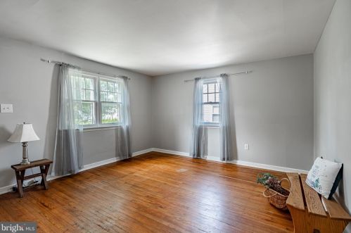 35 Norman St, Chester PA 19014-2140 exterior