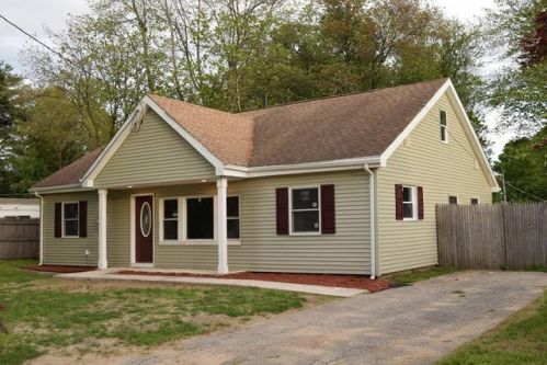 55 Groton St, Springfield MA  01129-1633 exterior