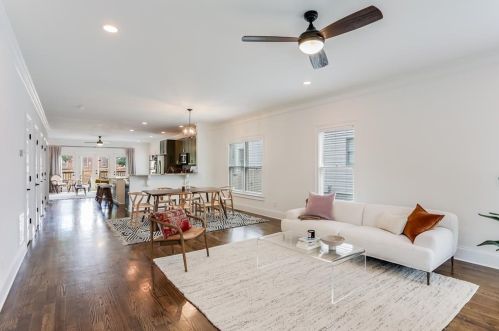 300 Holderness St, Atlanta, GA 30310-1306